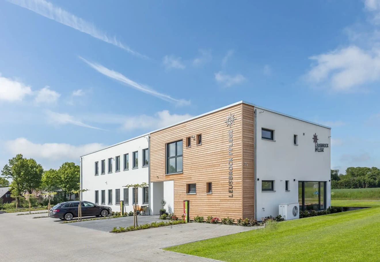 Moderns Buero - und Verwaltungsgebäude von Meisterstück Haus